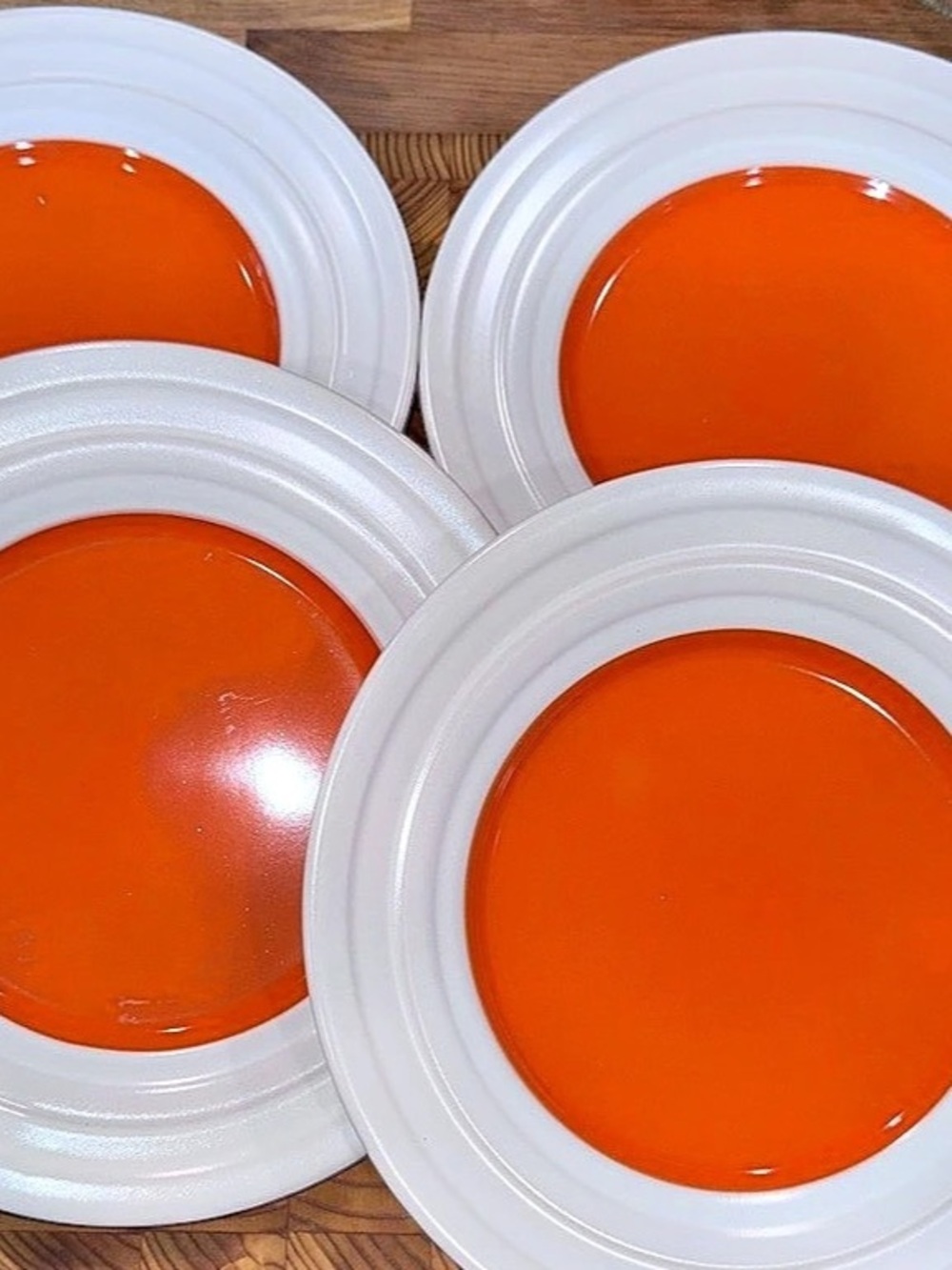 Designer Isaac Mizrahi Caribbean salad Plates in Kumquat - Set of 4